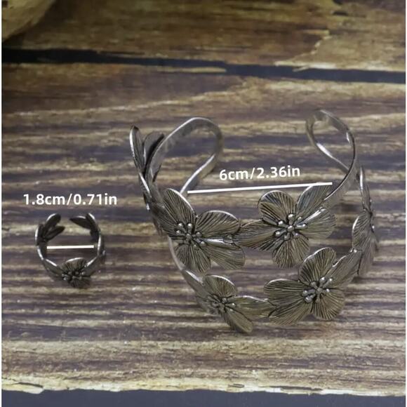 Boho Flower Cuff Bracelet & Ring Set – Silver Floral Statement Jewelry, NWT - Picture 3 of 15